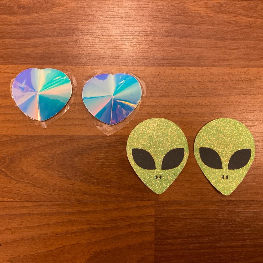 Glitter Green Alien & Holographic Heart Festival Pastie Set